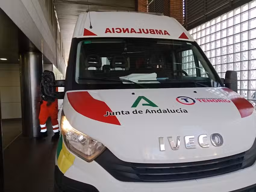 Ambulancias Tenorio E Hijos S L