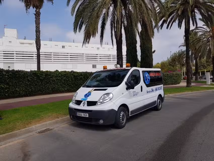 AMBULANCIAS Y TAXIS SANTO NI&Ntilde;O DE LA BOLA S.L