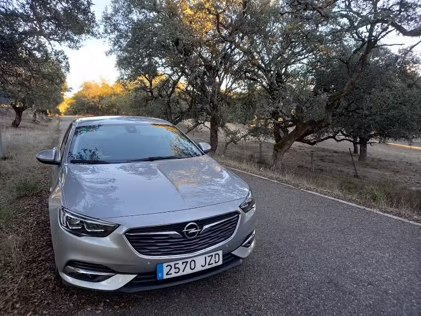 Antonio Madue&ntilde;o (Taxi)