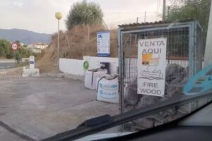 Area carga y descarga autocaravana