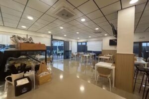 (Bar Ciudad del Taxi) AL PÚBLICO