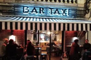 Bar Taxi