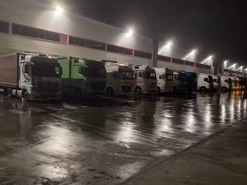 CORAL LOGISTICA Y STOCK