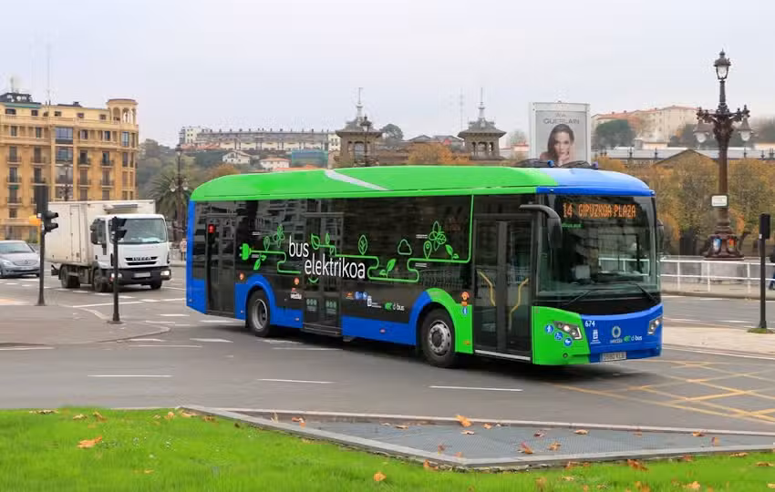 Dbus (Compa&ntilde;&iacute;a del Tranv&iacute;a de San Sebasti&aacute;n SA)