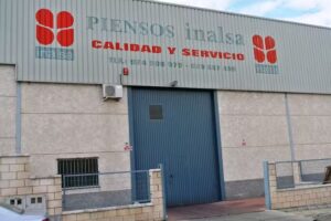 Distribuciones Abril Manzano, S.L.