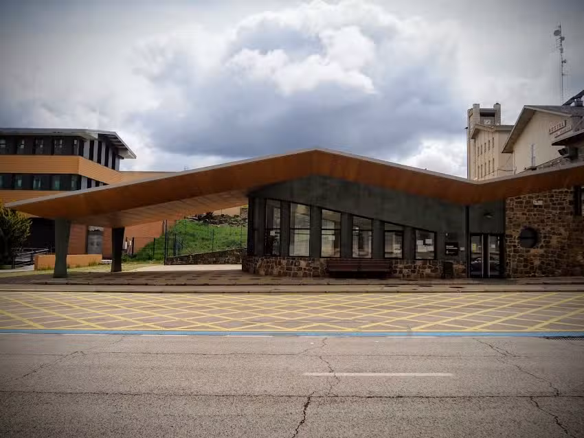 Estaci&oacute;n de autobuses