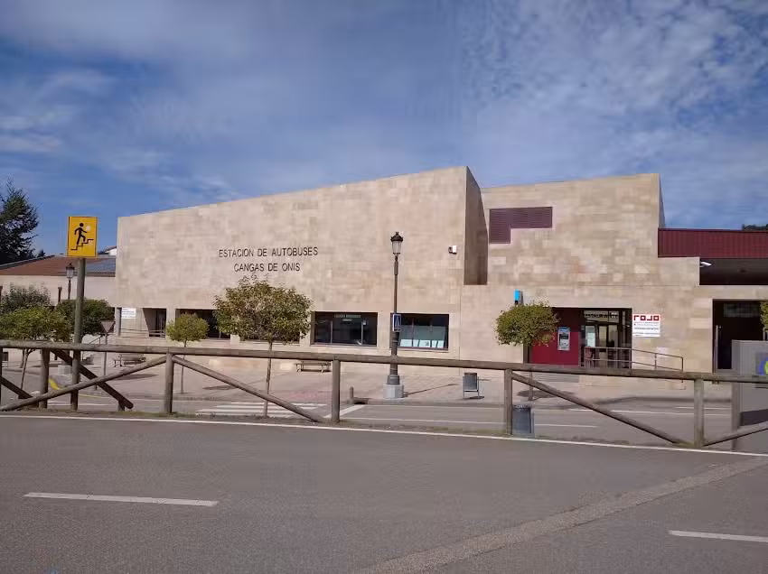 Estaci&oacute;n de Autobuses de Cangas de On&iacute;s