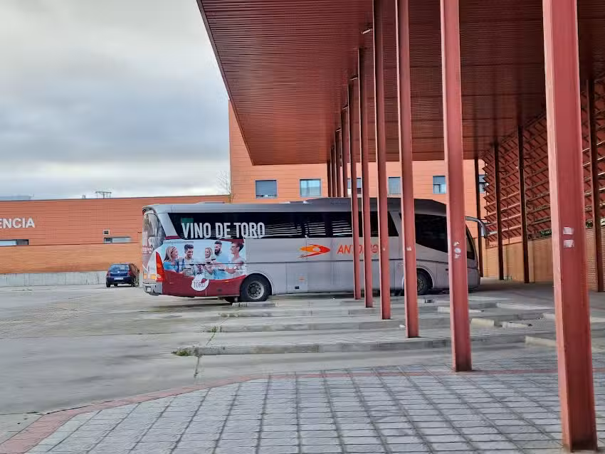 Estaci&oacute;n de Autobuses de Toro S L