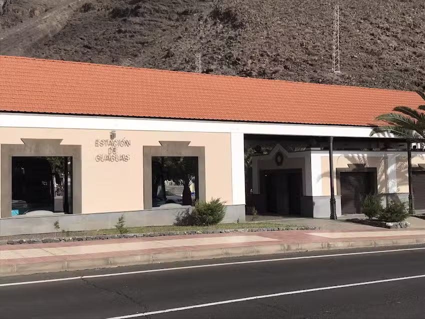 Estaci&oacute;n de Guaguas (BUS) de Valle Gran Rey