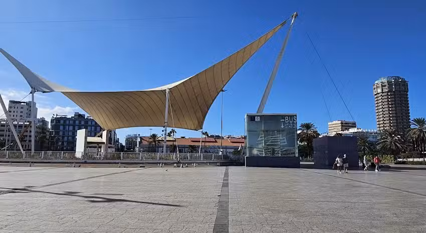 Estaci&oacute;n de guaguas Santa Catalina