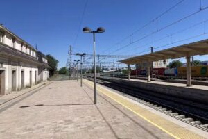 Estaci&oacute;n de tren, &Aacute;vila