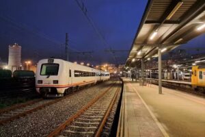 estaci&oacute;n de tren Vigo-Guixar