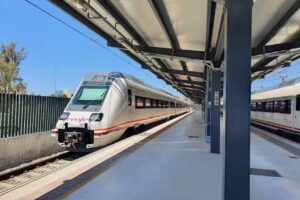 Estaci&oacute;n de Trenes de Huelva Renfe