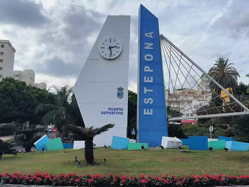 Estepona Airport Transfers | MarbeTaxi