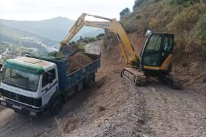 Excavaciones y Transportes García y Ruiz