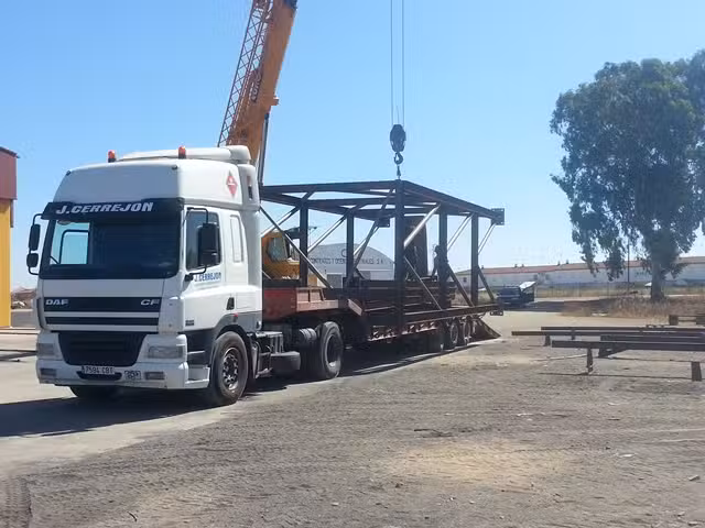 Gr&uacute;as y Transportes J. Cerrej&oacute;n