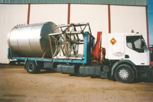 Gr&uacute;as y Transportes M. Sacrist&aacute;n