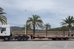 GRUATRANS VALL&Eacute;S BERTOMEU, S.L.