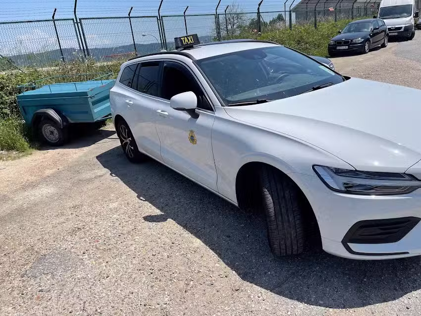 Juan taxi nr 16 Carballi&ntilde;o