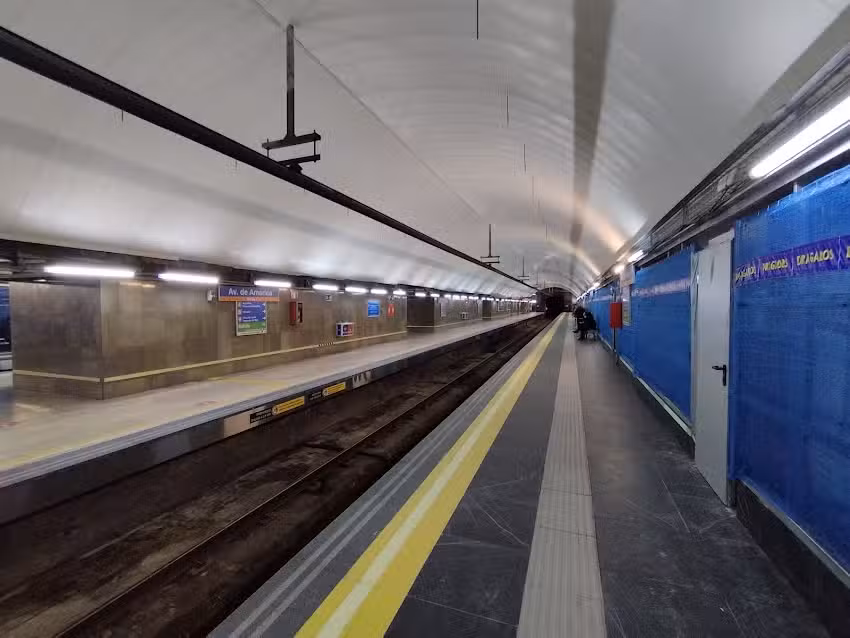 Metro Avenida de Am&eacute;rica
