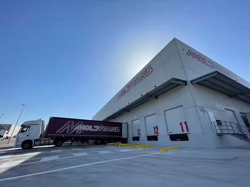 Moldtrans Valencia (Massamagrell) &ndash; Empresa de Transporte y log&iacute;stica