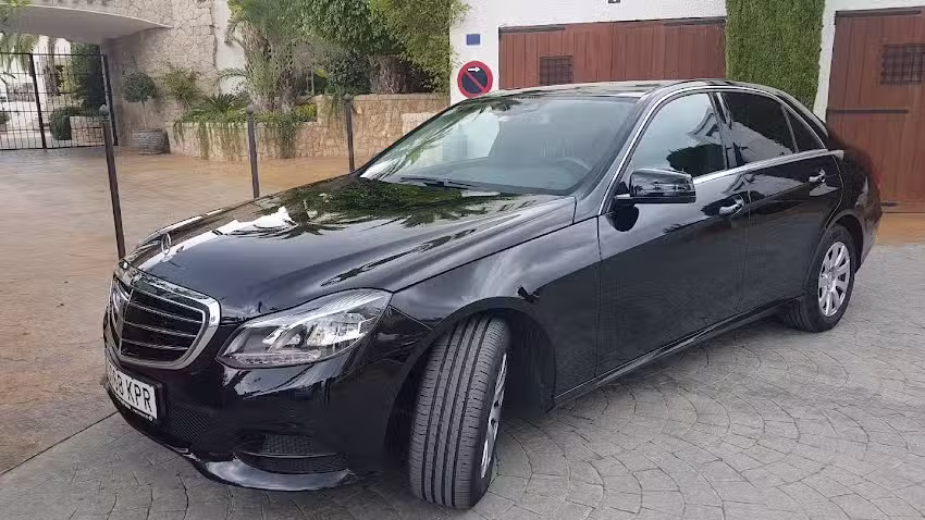 **** NO TAXI **** NO CABIFY *** VTC ELITECAR-ALICANTE