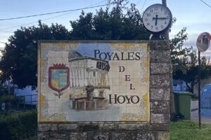 Parada de Autobuses Poyales del Hoyo