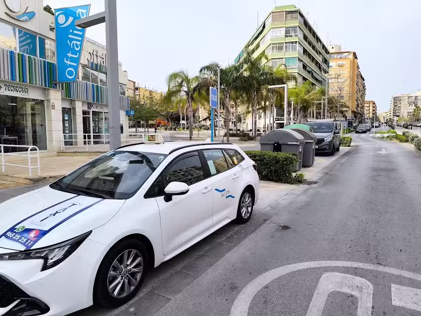 Parada de Taxi Calle Padre Espl&aacute; 58