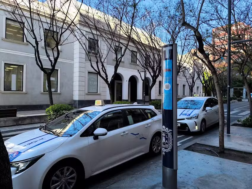 Parada de Taxi Calle Portugal