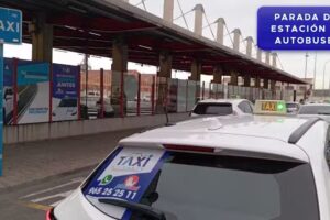 Parada de Taxi Estaci&oacute;n de Autobuses