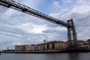 Parada de Taxi Puente Colgante