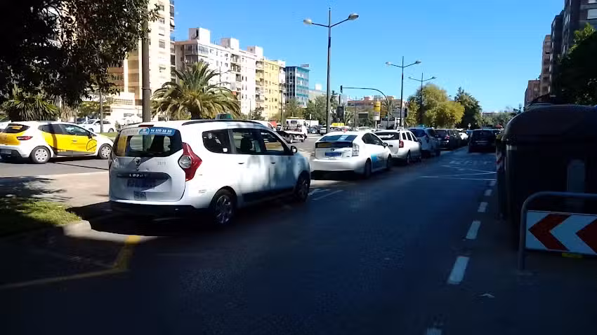 Parada de Taxis Barrio La Luz