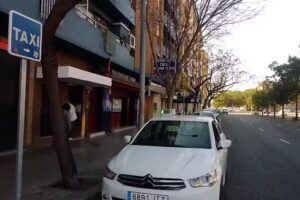 Parada de Taxis Bingo Tres Forques