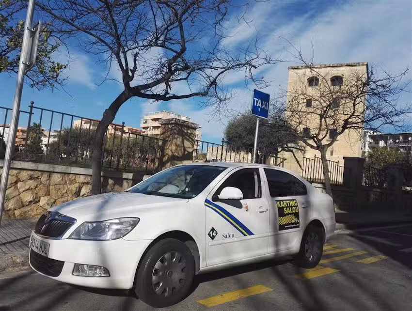 Parada Taxi Font Lluminosa Oficial Salou