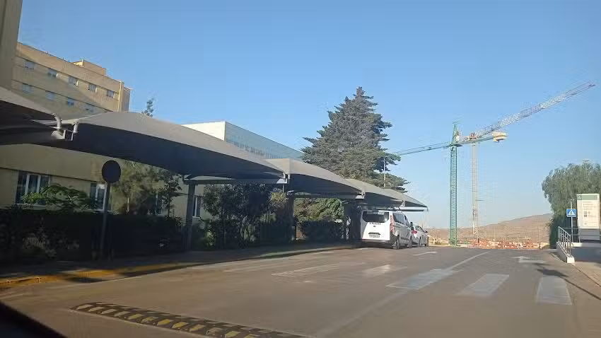 Parada taxis hospital torrecardenas