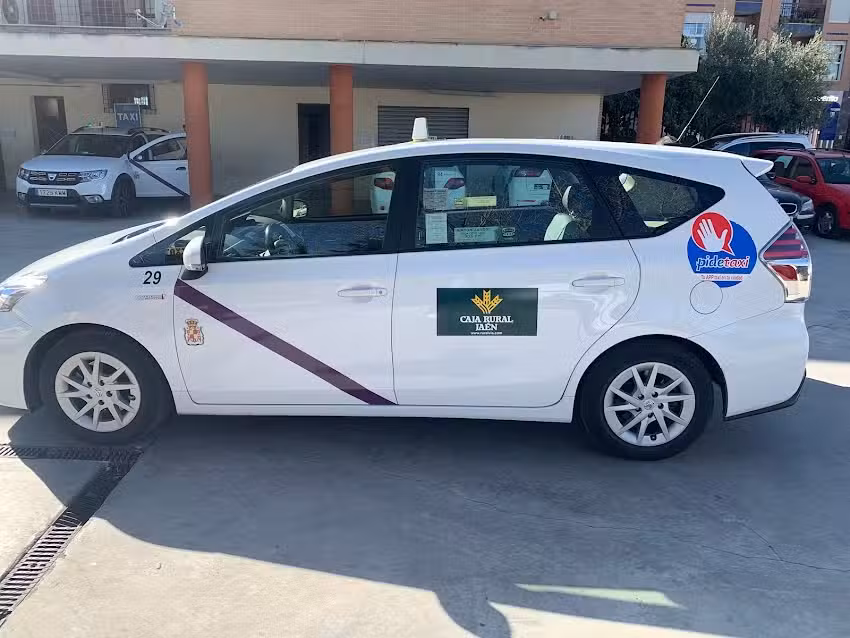 Pide Taxi Ja&eacute;n
