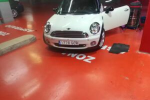 Radio-Taxi L&acute;Alcoi&agrave;