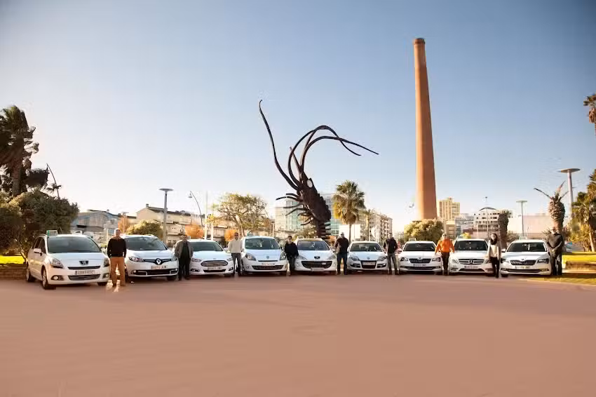 Radio Taxi Vinar&ograve;s