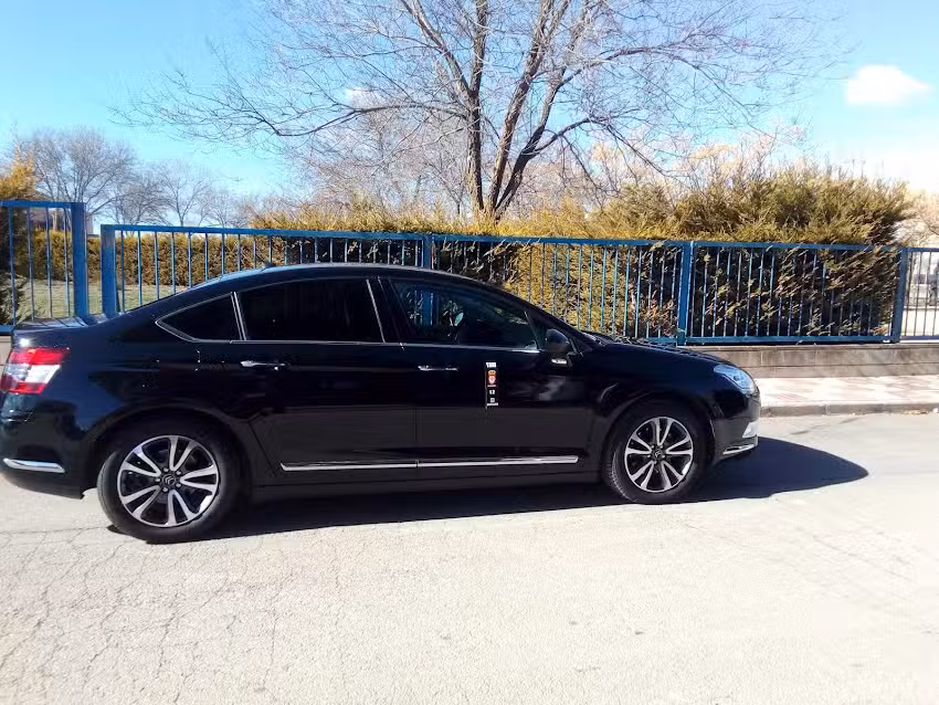 SERVICIO TAXI JOSE LUIS