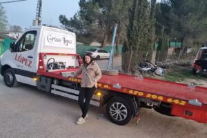 Talleres y Gr&uacute;as L&oacute;pez