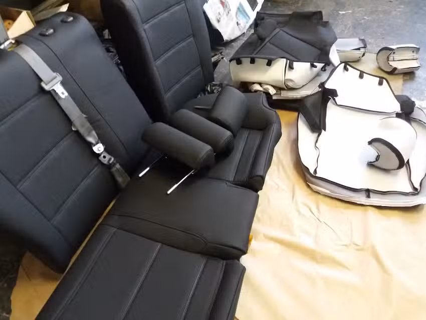 Tapicer&iacute;a de Coches Melvi