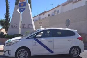 TAXI ÁNGEL (4-8 PLAZAS) OLIAS DEL REY. TAXI-VTC