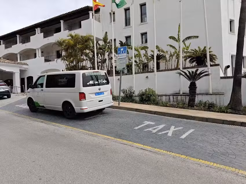 Taxi Benahav&iacute;s| parada Westin la Quinta Golf