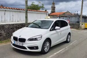 Taxi Coir&oacute;s Lic.4