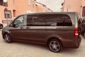 Taxi Dosbarrios 24 horas, aeropuerto , transfer veh&iacute;culo alta gama