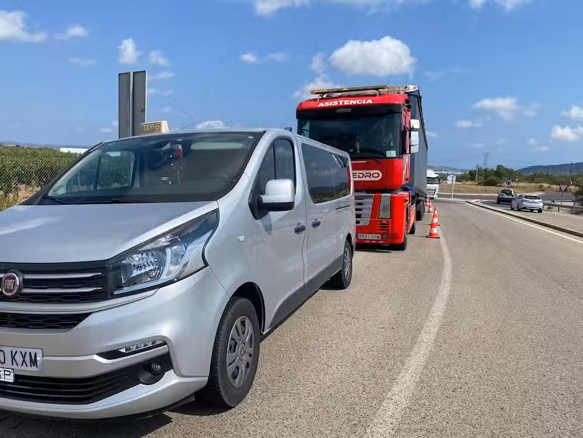 Taxi Eduardo Aiguaviva