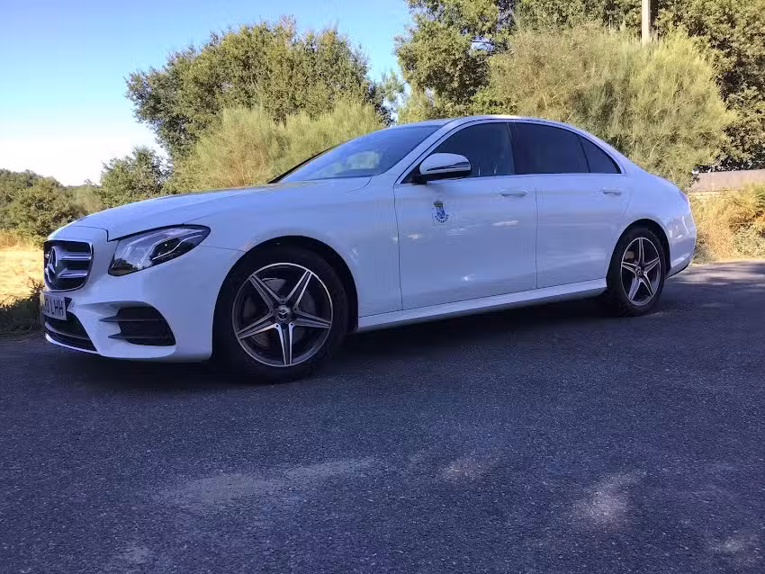 Taxi en Ourense Transfer. Alta gama