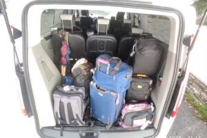 TAXI (Hasta 8 pax.) MANSILLA DE LAS MULAS