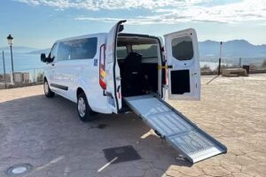 Taxi Hu&eacute;rcal-Overa&reg;. Star Rent a Car