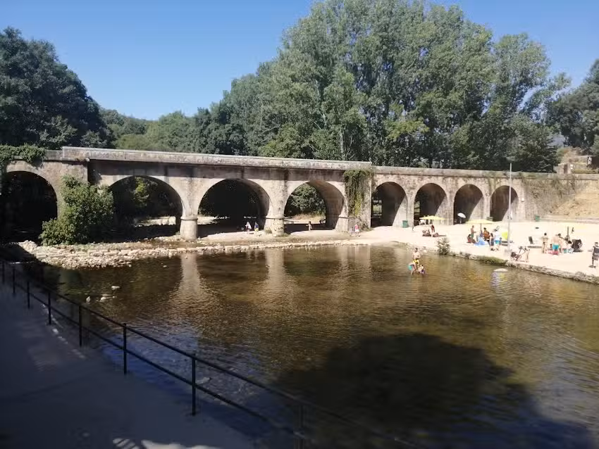 Taxi Jorge Carlos L&oacute;pez Collazos. 7Plazas -Jaraiz De La Vera,Caceres.